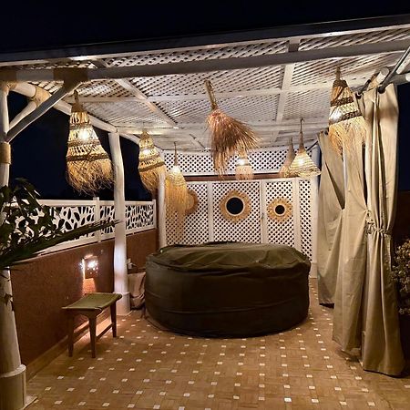 "Le 21", Exclusive Luxury Duplex 400M From Jemaa El Fna Place -Hammam-Jacuzzi-Koutoubia View-Roof Terrace -Speed Wifi มาร์ราเกช ภายนอก รูปภาพ