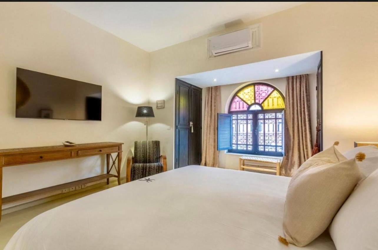 "Le 21", Exclusive Luxury Duplex 400M From Jemaa El Fna Place -Hammam-Jacuzzi-Koutoubia View-Roof Terrace -Speed Wifi มาร์ราเกช ภายนอก รูปภาพ
